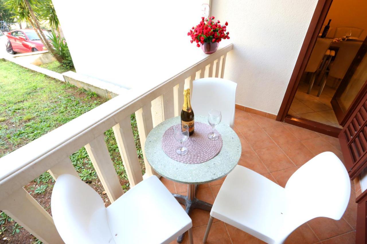 Beach Apartments Vlado โปดสตรานา ภายนอก รูปภาพ