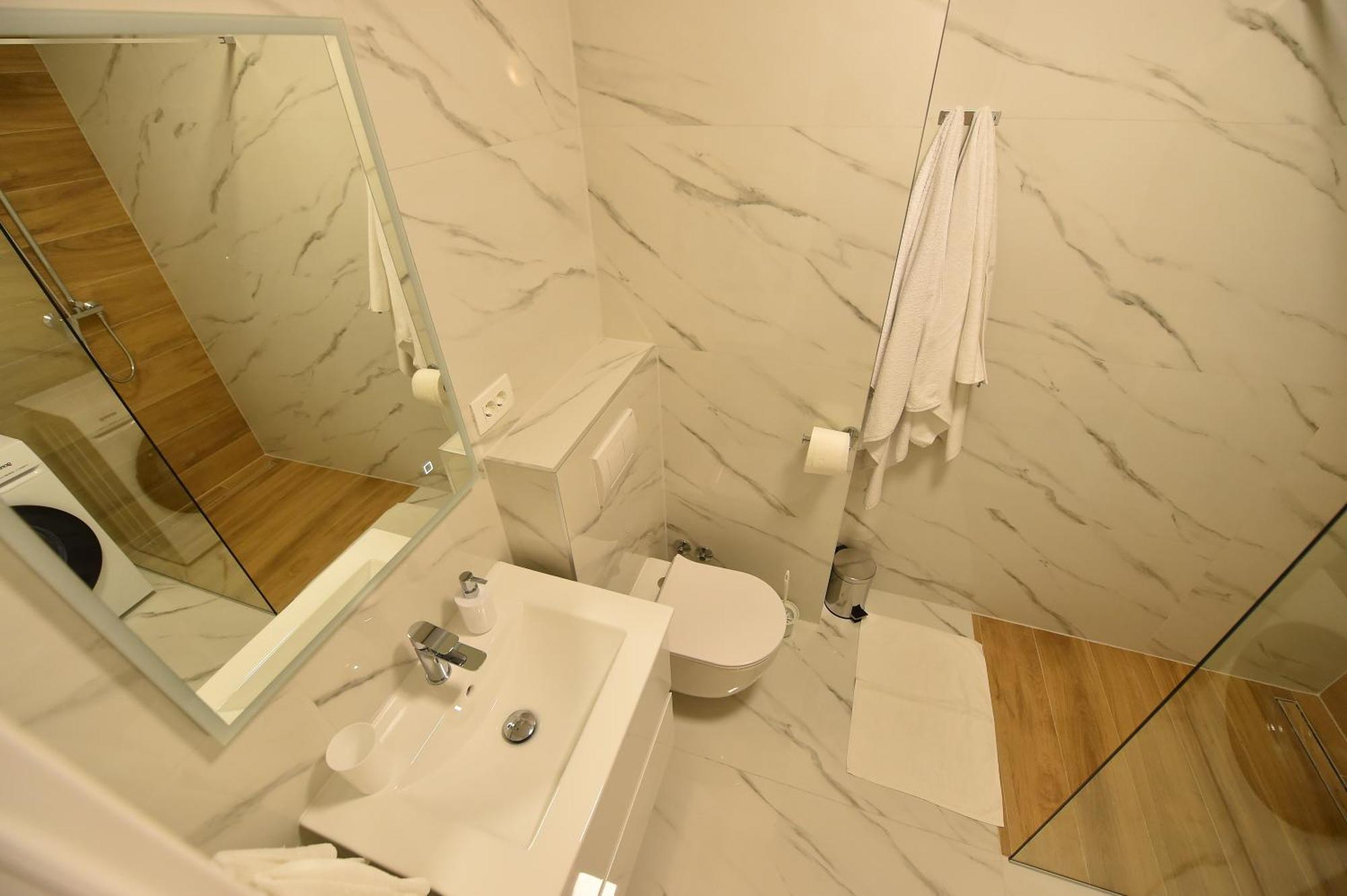 Beach Apartments Vlado โปดสตรานา ภายนอก รูปภาพ